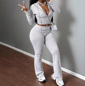 Viviblook Z311ST07, nuevo traje informal de punto para mujer, conjunto de dos piezas con pantalones ajustados y top con capucha y cremallera de manga larga con rayas - Product Image 1