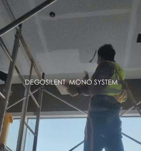 Système monolithique de plafond acoustique en plaques de plâtre perforées sans joint, panneaux en plâtre et panneaux en bois suspendus - Product Image 5