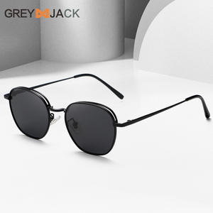 Lunettes de soleil rondes Greyjack, monture en métal, verres polarisés TAC UV400, protection solaire unisexe pour les voyages et la pêche - Product Image 2