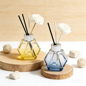 Flacons diffuseurs en verre transparent de haute qualité avec bouchon argenté, options multicolores, rechargeables, 100 ml, flacons de distribution vides pour parfum - Product Image 1