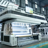 Automatische ABC Drielaagse Blaasfolie-extruder met laag energieverbruik, blaasfolielijn met gevisualiseerde gehele machinebesturing