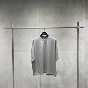 メンズ ヘビーウェイト クロップド オーバーサイズ Tシャツ ビンテージ風 ボクシー シルエット 無地 コットン製 丸首 - Product Image 4