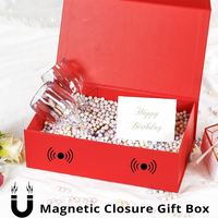 Boîte en papier magnétique pliable avec impression de logo personnalisée recyclable, boîte en carton rouge pour crème de soin de la peau, cosmétiques, emballage de luxe pour cadeaux
