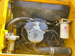 Offre Spéciale – Engin de Construction d'Occasion Komatsu PC270 de 27 Tonnes, Moteur, Boîte de Vitesses, Pompe à Engrenages, Moteur, Roulement Komatsu 2022 - Product Image 4