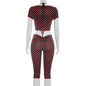 Set di Moda Trendy per Donne: Top Corto Stampato e Leggings Corti, Completo <span class=keywords><strong>Sexy</strong></span> in Tre Pezzi per Club - Product Image 4