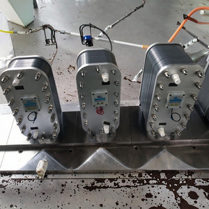 Laboratuvar hastane Ultra saf su üretimi için güç kaynağı ile Edi modülü elektrodiyaliz sistemi - Product Image 5