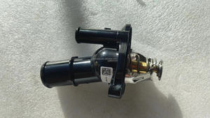 LR027158 JDE28211 JDE28115 Utilisé pour le thermostat Land Rover Freelander II - Product Image 6