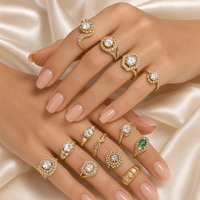 Cincin Emas 18K Baja Anti Karat dengan Batu Zirkon Penuh, Cincin Eternity CZ Mewah nan Anggun, Cincin Pernikahan Elegan untuk Wanita, Hadiah untuk Pengiring Pengantin