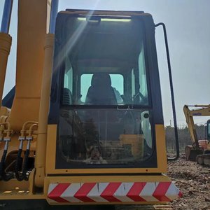รถขุดตีนตะขาบ Komatsu PC300 มือสอง ใช้งานง่าย พร้อมฟังก์ชั่นครบครัน รถขุด Komatsu PC200 240 300 ของแท้จากญี่ปุ่น ลดราคา - Product Image 3