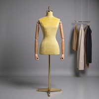 Mannequin demi-corps en FRP de style coréen pour femmes, modèle de robe de mariée, support d'affichage personnalisé pour vitrines de magasins