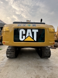 Excavadora de Orugas Cat330D Japonesa Original de 2018, 20-30 Toneladas, Buen Estado, Componente Central del Motor, Precio Económico, Promoción con Descuento - Product Image 3