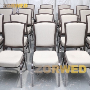 Chaises de <span class=keywords><strong>salle</strong></span> à manger modernes en métal de haute qualité Sillas Para Eventos personnalisées en usine chaises de <span class=keywords><strong>salle</strong></span> de réception empilables à vendre - Product Image 3