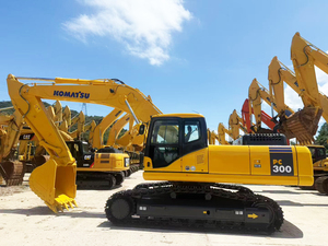 รถขุดตีนตะขาบ Komatsu PC300 มือสองจากญี่ปุ่น น้ำหนัก 30 ตัน รุ่นปี 20223 พร้อมหัวเจาะแบบ Thumb Attachment - Product Image 3