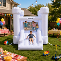 Château gonflable bleu clair avec toboggan, château gonflable pour mariage, structure de saut pour enfants pour location d'événements extérieurs