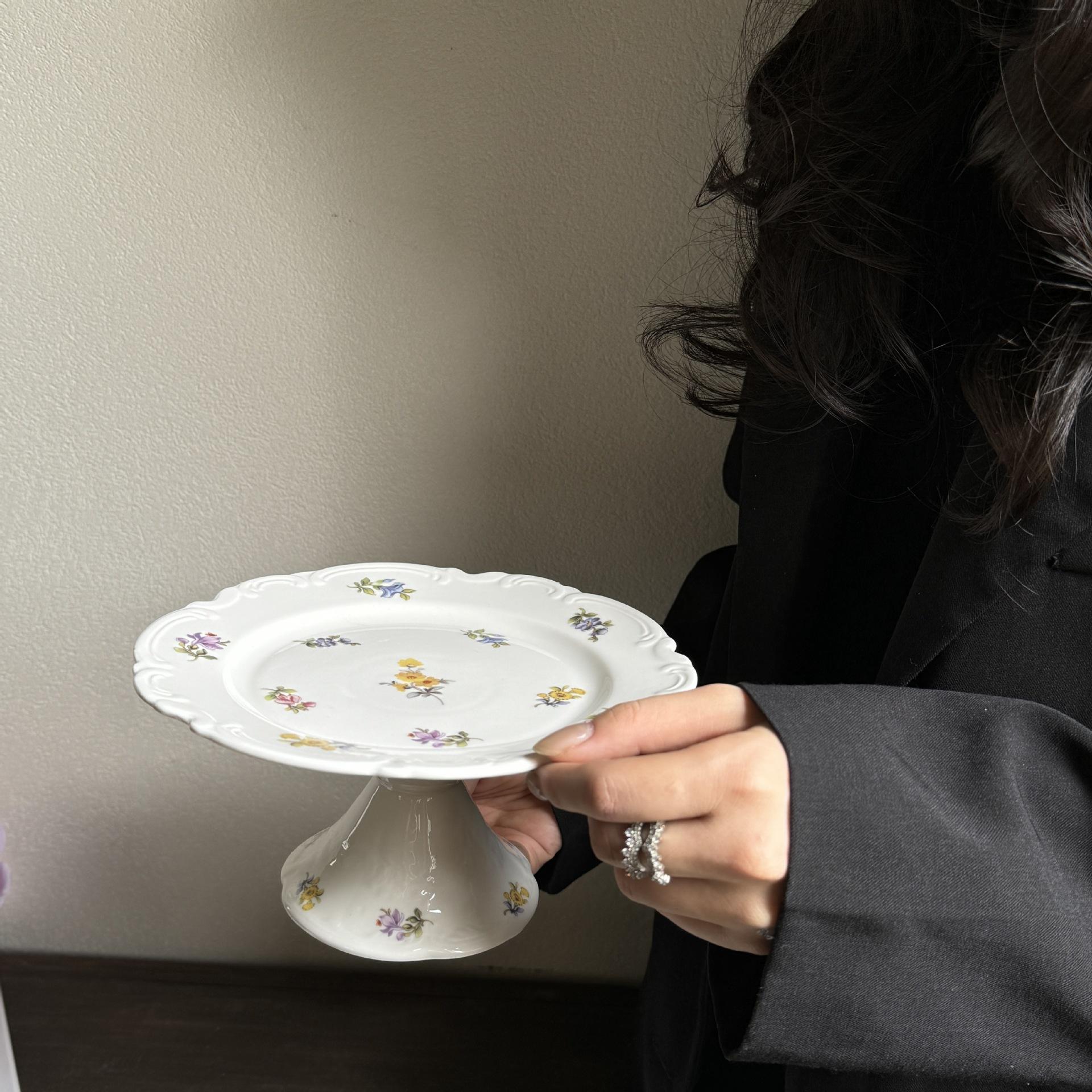 Romantic floral high plate, 8-inch 20.5*10