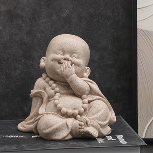 Adorabile Statuetta di Monaco in Resina Ispirata allo Zen - "Non veder niente, non udere niente, non dire niente" con Buddha Sorridente, Perfetta per Interni - Product Image 5
