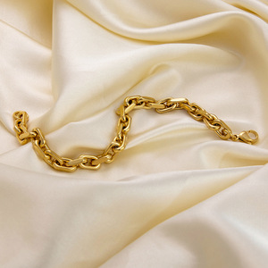 Pulsera de Cadena de Eslabones de Moda, Chapada en Oro de 18K, Acero Inoxidable, Diseño Grueso, Accesorio de Joyería Unisex, Hecho en Yiwu - Product Image 4