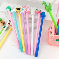 Décorations de crayons 2D et 3D écologiques en silicone, figurines de dessins animés, embouts de stylos en caoutchouc souple PVC, design de logo personnalisé