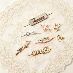 Étiquettes personnalisées en gros, étiquettes métalliques gravées pour vêtements, étiquettes métalliques DIY pour vêtements, étiquettes pour sacs - Product Image 3