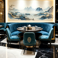 Table de luxe ronde en marbre noir avec banquette demi-cercle en velours, mobilier de table, chaise et canapé pour hôtels et restaurants, destiné à l'hôtellerie