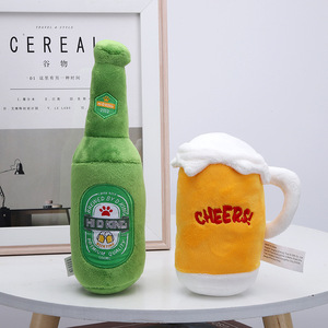 Vente en gros <span class=keywords><strong>pour</strong></span> <span class=keywords><strong>Amazon</strong></span> Hot-Selling Durable Sound-Making Bouteille de bière Jouet à mâcher <span class=keywords><strong>pour</strong></span> <span class=keywords><strong>chien</strong></span> à la mode Polaire <span class=keywords><strong>pour</strong></span> <span class=keywords><strong>chien</strong></span> Jouer - Product Image 3