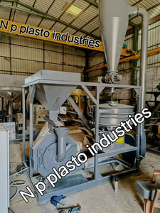 Machine de pulvérisateur de déchets à faible puissance haute efficacité 100% PVC pour les utilisations de recyclage de moulage par rotation en plastique - Product Image 2