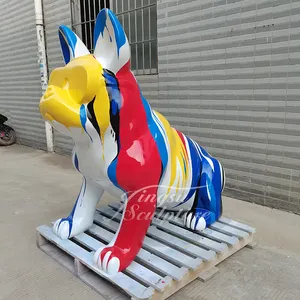 Ev dekor güzel renkli dev bulldog reçine heykeli büyük fiberglas bulldog heykeli