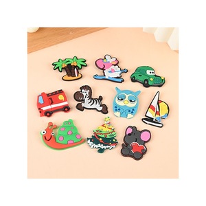 Cadeaux promotionnels IStapromo, aimants de réfrigérateur en silicone souple PVC personnalisés avec logo en relief 3D - Product Image 2