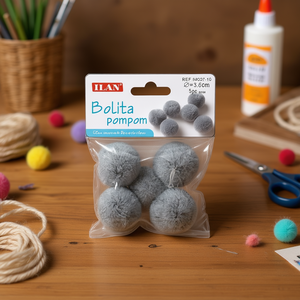 Pompon en laine grise Ilan 3,5 cm pour décorations artisanales - Product Image 3
