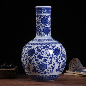Cinese antico blu e bianco decorato a mano fiore di porcellana vasi di ceramica - Product Image 5