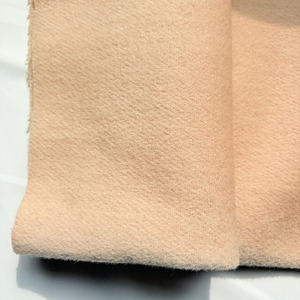 Tissu en laine cristalline ultra-lourde 760 GSM, 50 % laine, finition lisse, idéal pour la confection de manteaux d'hiver structurés - Product Image 3