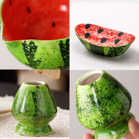 Ensemble Matcha Thème Fruits Mignons Marques à Marque Blanche Faible MOQ Bol en Céramique 480ml avec Bec Verseur et Support Fouet