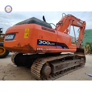 Excavadora Usada DOOSAN DH300LC-9, Modelo 2022, 30 Toneladas, Bomba Kawasaki, Cucharón de 1.6m, Caja de Cambios PLC, Hidráulica - Product Image 1