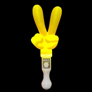 Bâton lumineux LED en gros pour geste de victoire, bâton lumineux en forme de V, jouet de concert, logo personnalisé disponible - Product Image 3