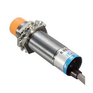 Sensor de Proximidad Capacitivo de Grado Industrial OKYN-A604 LJC18A3-H-Z/BX, Distancia Ajustable de 10 mm - Product Image 3