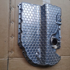 Bac à huile pour Volkswagen Golf Tiguan Audi A3 TT 06K103600R, pièce de rechange neuve - Product Image 3