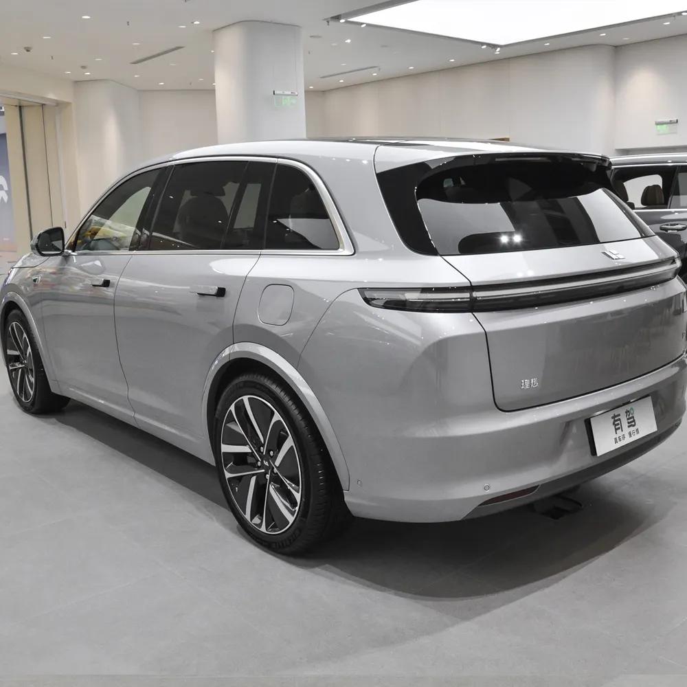 2023 Super Luxus führend Ideal Li L7 Air Pro Max Hybrid Auto Mittel Groß SUV Allradantrieb Lixiang L7