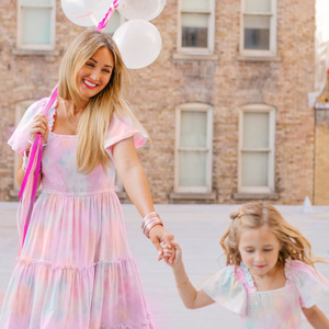 Abiti Coordinati Madre Figlia, Completi Estivi a Maniche Corte per Mamma e Bimba, Set di Vestiti per Famiglia - Product Image 2