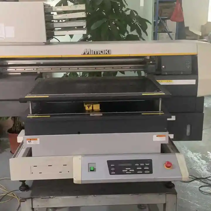 Printer Flatbed LED UV Format A2 UJF-6042 tangan kedua dengan 3 printhead bekas