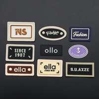 Étiquette de vêtement 3D en caoutchouc PVC souple, découpée au laser, gaufrée, personnalisée, écologique, avec logo sur mesure, toutes tailles, pour sacs, chapeaux, tissus en toile