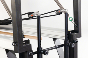 Reformer de Aluminio de Lujo Ajustable y Portátil para Ejercicio en Casa, con Media Torre, Modelo Eleven-cm-re004, Color Negro Esencia - Product Image 4
