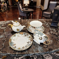 Wholesale Luxury Dinnerware Sets Porcelain Luxury Ceramic Tableware Porcelain Dinner Set Bone China Dinnerware Sets for Dinner