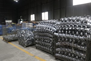 Outil de moulage sous pression en zinc personnalisé pour composants de petite taille et de haute précision - Product Image 6