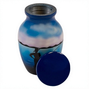 Petite mini urne souvenir de pêche en aluminium Boîte en velours gratuite - Product Image 1