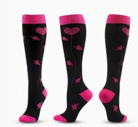 Femmes 2025 Stocks love Cartoon Patterns Knee-high Tube Sport Compression Socks Cycling Running Sport Socks Spandex