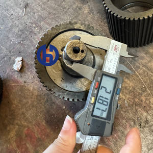 SZLH/HKJ/250/320/350 haute 220V moulin à granulés <span class=keywords><strong>de</strong></span> bois nouveau broyeur à billes coquille <span class=keywords><strong>de</strong></span> rouleau <span class=keywords><strong>de</strong></span> meulage pour le traitement des tiges <span class=keywords><strong>de</strong></span> <span class=keywords><strong>coton</strong></span> - Product Image 6