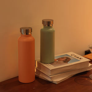 Botella de <span class=keywords><strong>Agua</strong></span> Aislada Personalizada Everich, Botella de <span class=keywords><strong>Agua</strong></span> de Acero Inoxidable de Doble Pared, <span class=keywords><strong>Sin</strong></span> Plástico en Contacto con el <span class=keywords><strong>Agua</strong></span> - Product Image 5