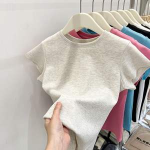 Camiseta elegante de algodón adelgazante de manga corta para mujer, estilo coreano, capa base de ajuste Regular, ropa de verano a la moda - Product Image 1