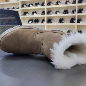 Bottes d'hiver unisexes marron clair à semelle épaisse, talon moyen, fermeture éclair latérale, doublure en laine chaude, bottes courtes pour adultes, couleur unie - Product Image 3