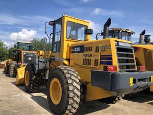 Chargeuse sur pneus hydraulique diesel <span class=keywords><strong>Komatsu</strong></span> <span class=keywords><strong>320</strong></span> d'occasion en excellent état de fonctionnement, haute qualité, best-seller - Product Image 2